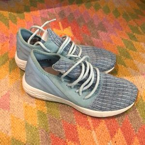 New Balance Fresh Foam Cruz Decon